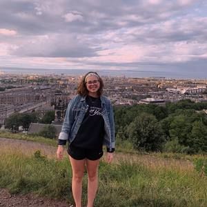 Meet your Posher, Sally